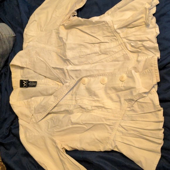 White Jacket - Picture 2 of 4